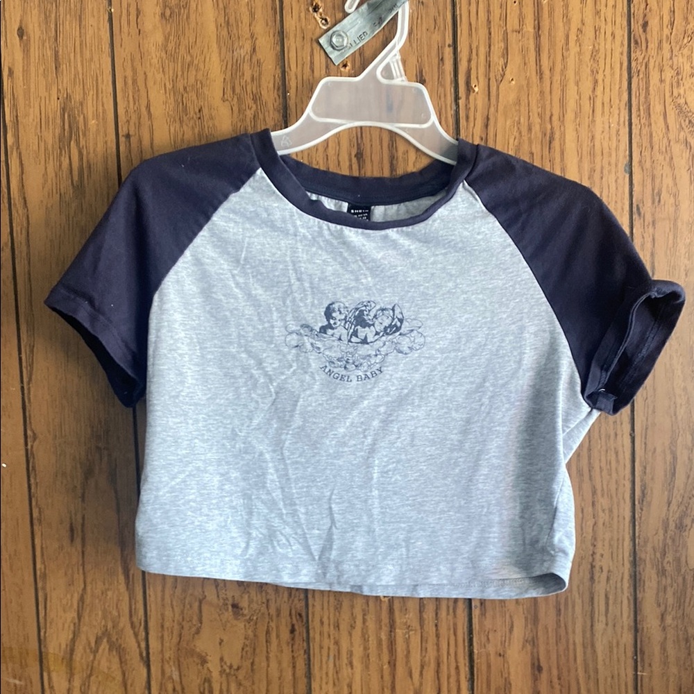 SHEIN Short Sleeve Tees Gray and Black Casual Style